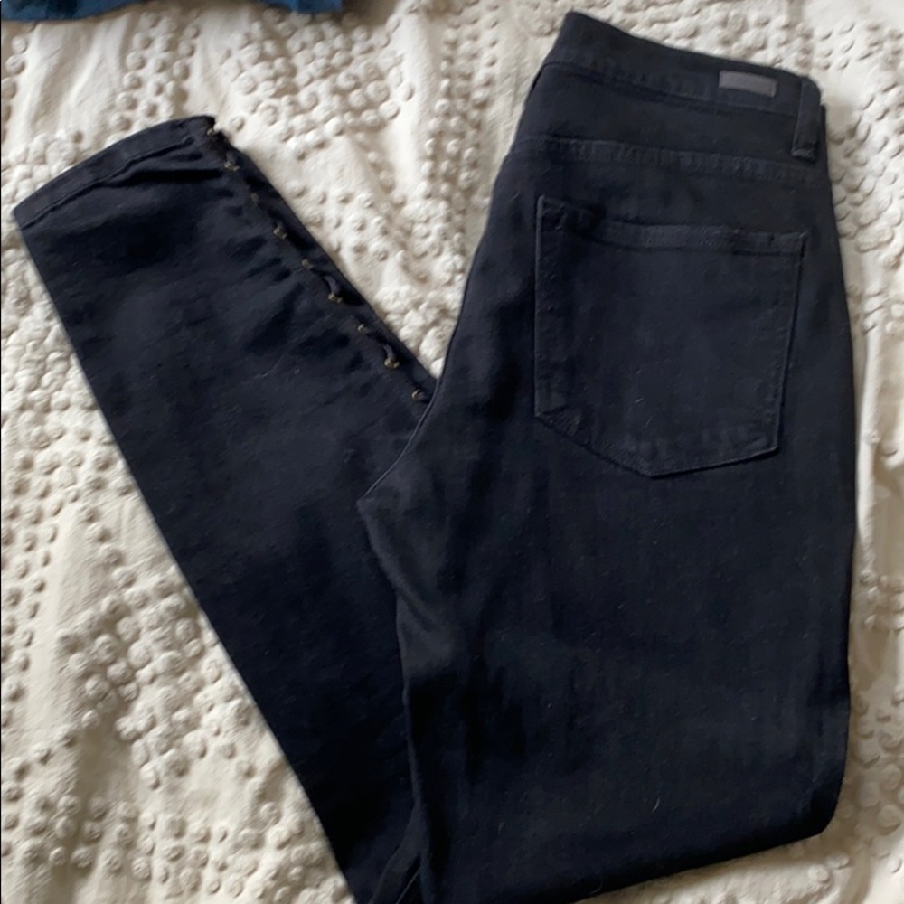 Black skinny jeans